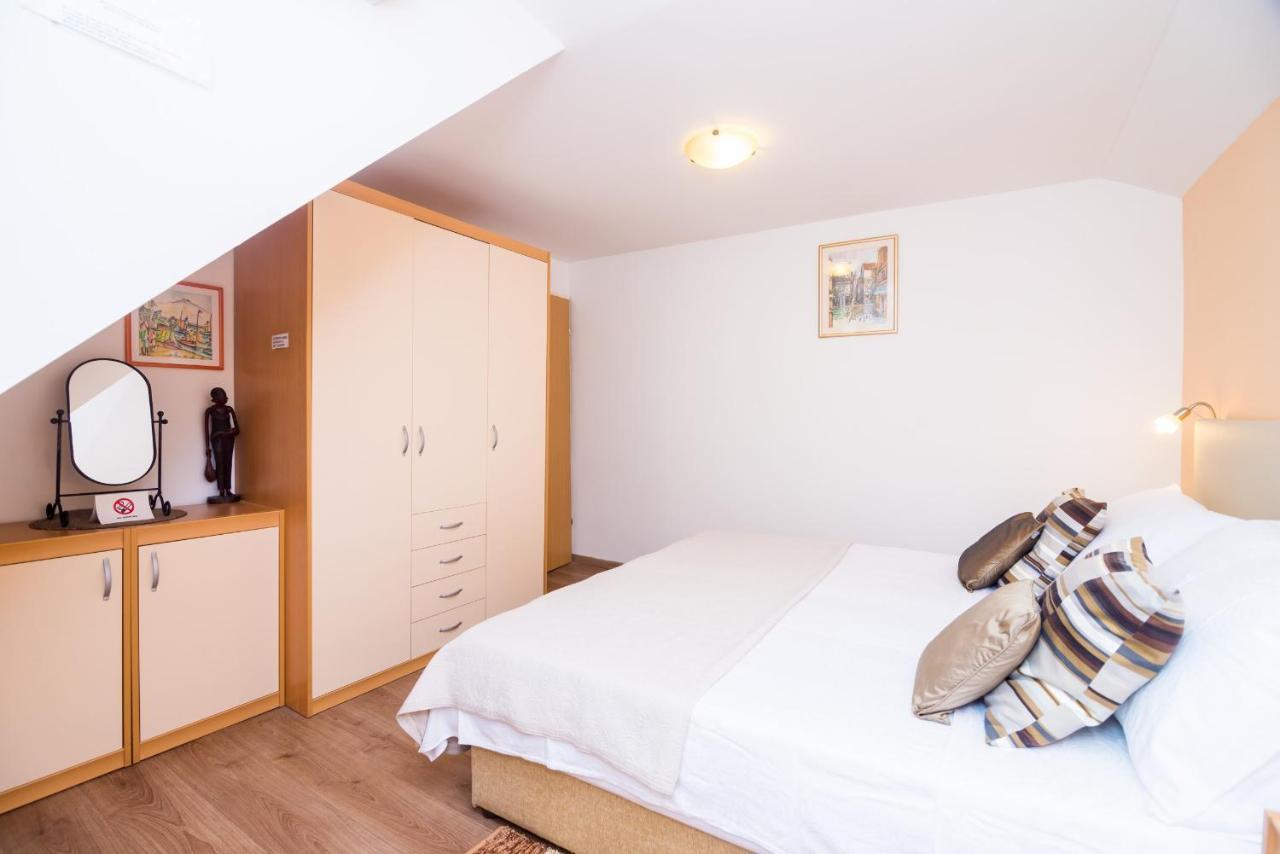 Apartment Neve *